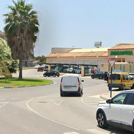 Oleza Sylvia Oleza Garden Village Apartment